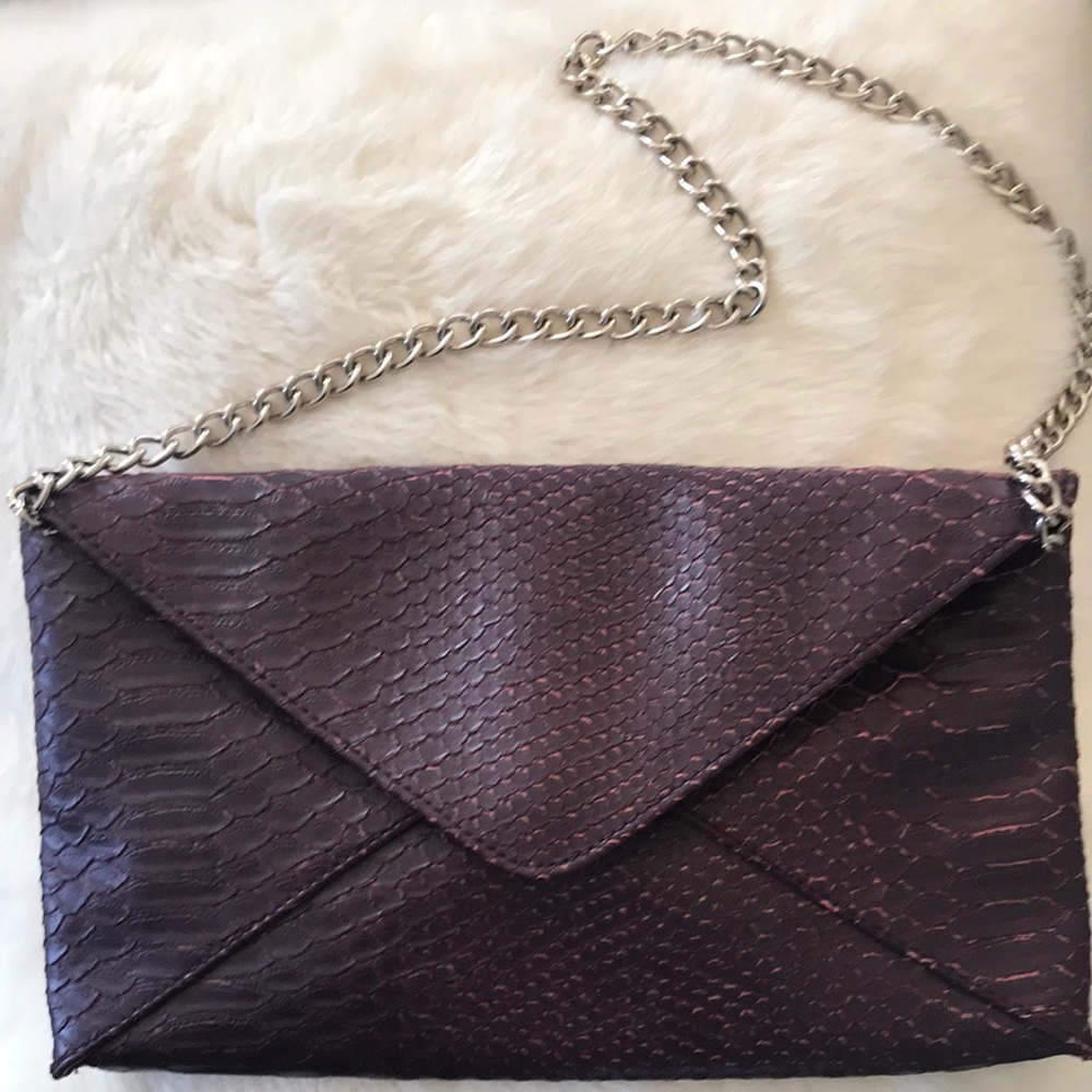 Jessica McClintock purple purse/clutch